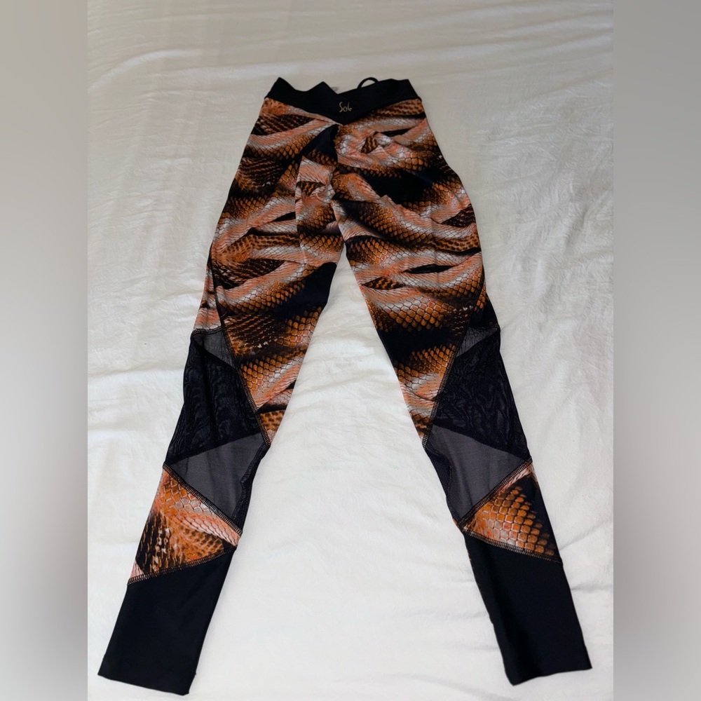 Sol beauty and care leggings set